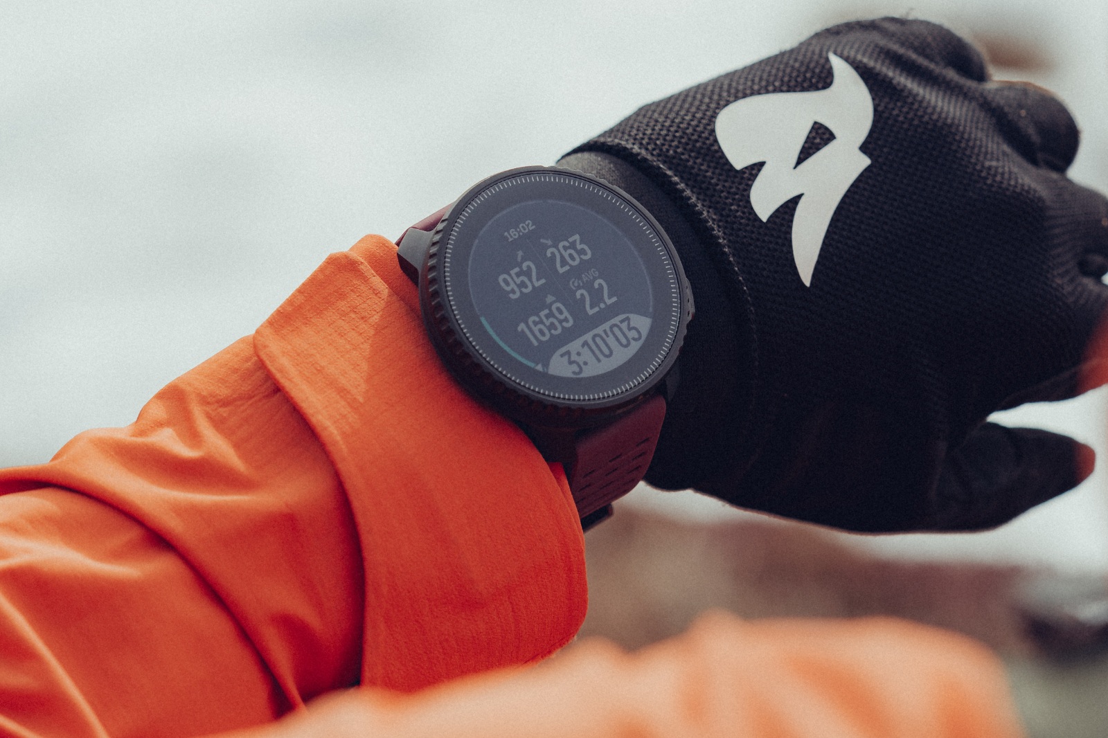 SOUBOJ: Suunto Vertical vs. Garmin Fenix 7X