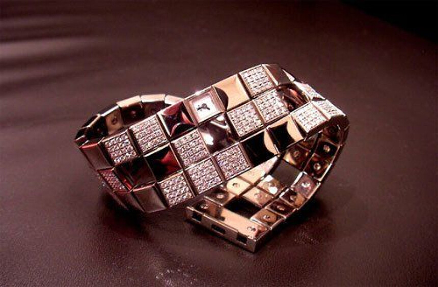 Jaeger-LeCoultre Joaillerie 101 Manchette, jedny z nejdražších hodinek na světě, se prodávají za 26 milionů dolarů. Zdroj fotografie: pinterest