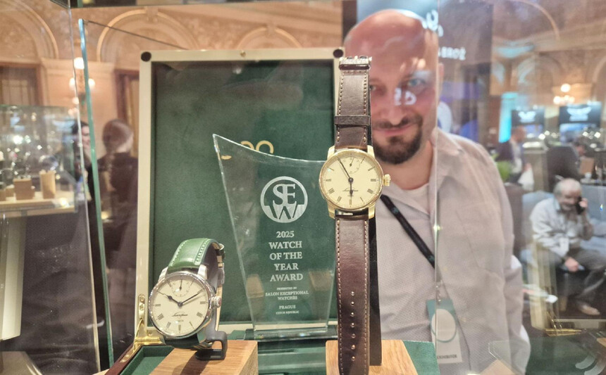 V pozadí spoluzakladatel Martin Brož.