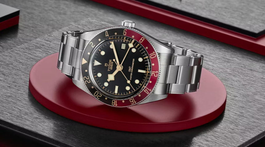 Hodinky Tudor Black Bay 58 GMT s cenovkou 118 800 Kč. Zdroj: www.hodinkee.com