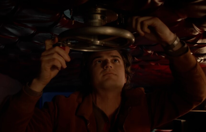 Steve nosí pravděpodobně digitálky Casio, které dnes najdeme jako AQ800.