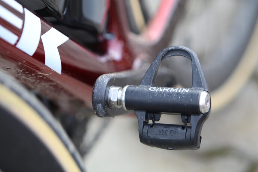 Měřič výkonu Garmin Rally RS200, Shimano SPD-SL, zdroj: Garmin.com