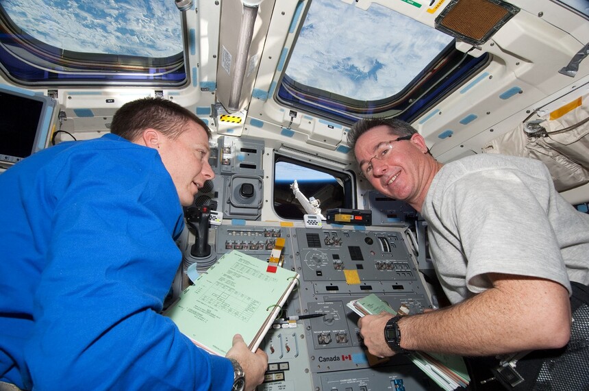 Stephen Robinson, 2010.02.08, misia ISS-20A Tranquility