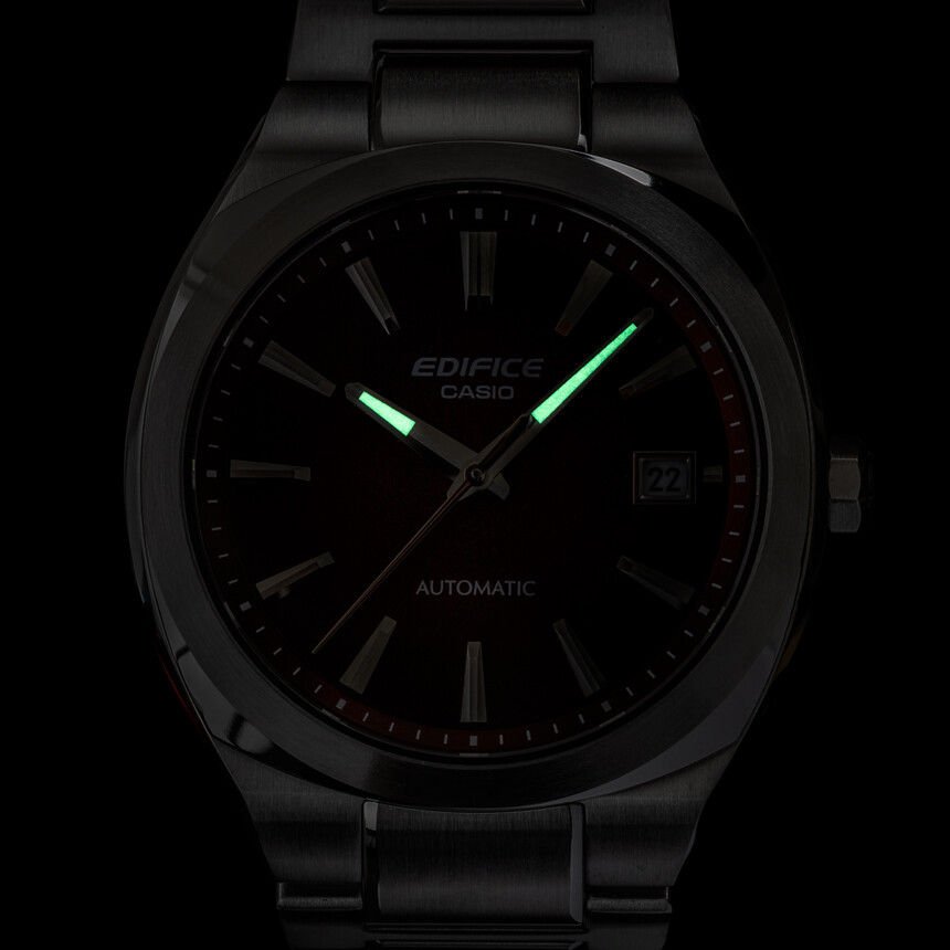 Luminiscence modelu Casio EFK-200.