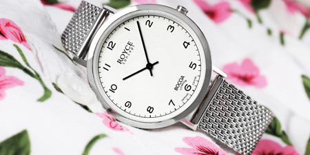 Dobře čitelné dámské hodinky do 10 000 Kč – Fotogalerie