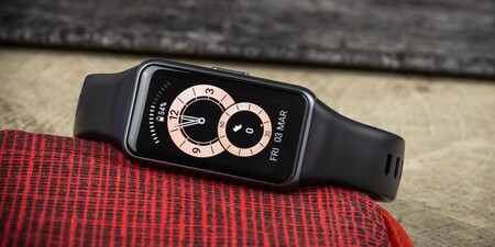 SOUTĚŽ: Rozdáváme 3x Huawei Band 6