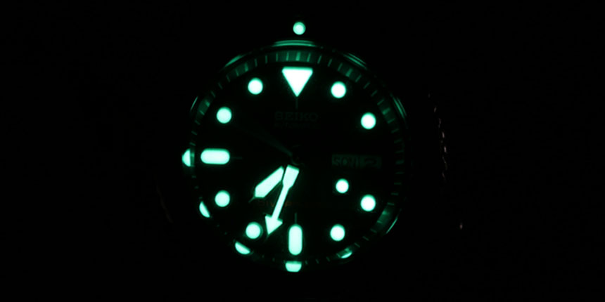 Seiko SKX007 a SKX009 v noci