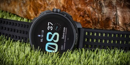 Suunto Race recenze – Závodník s korunkou na správném místě