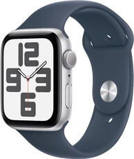Apple Watch SE (2023) GPS 44mm stříbrné hliníkové pouzdro s bouřkově modrým sportovním řemínkem - S/M