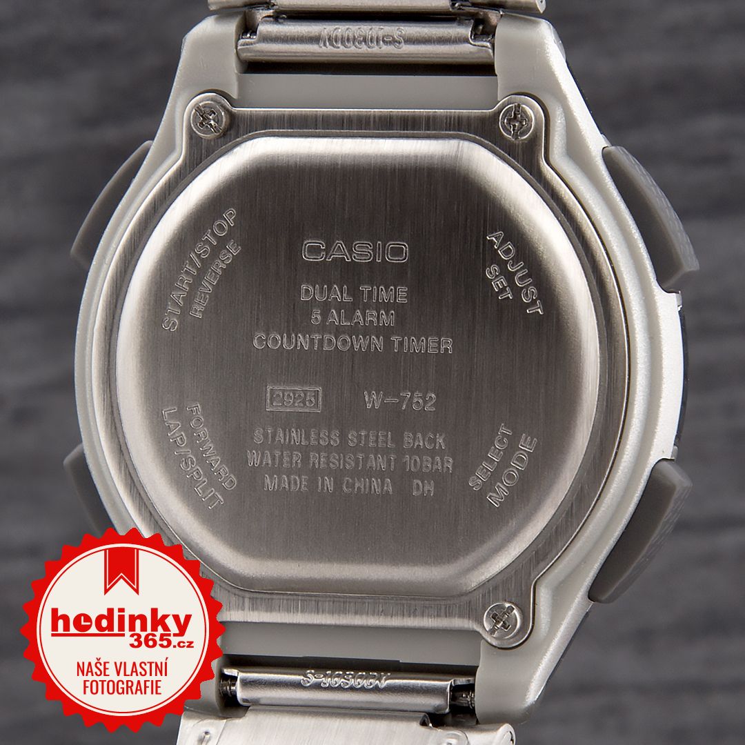 casio w 752