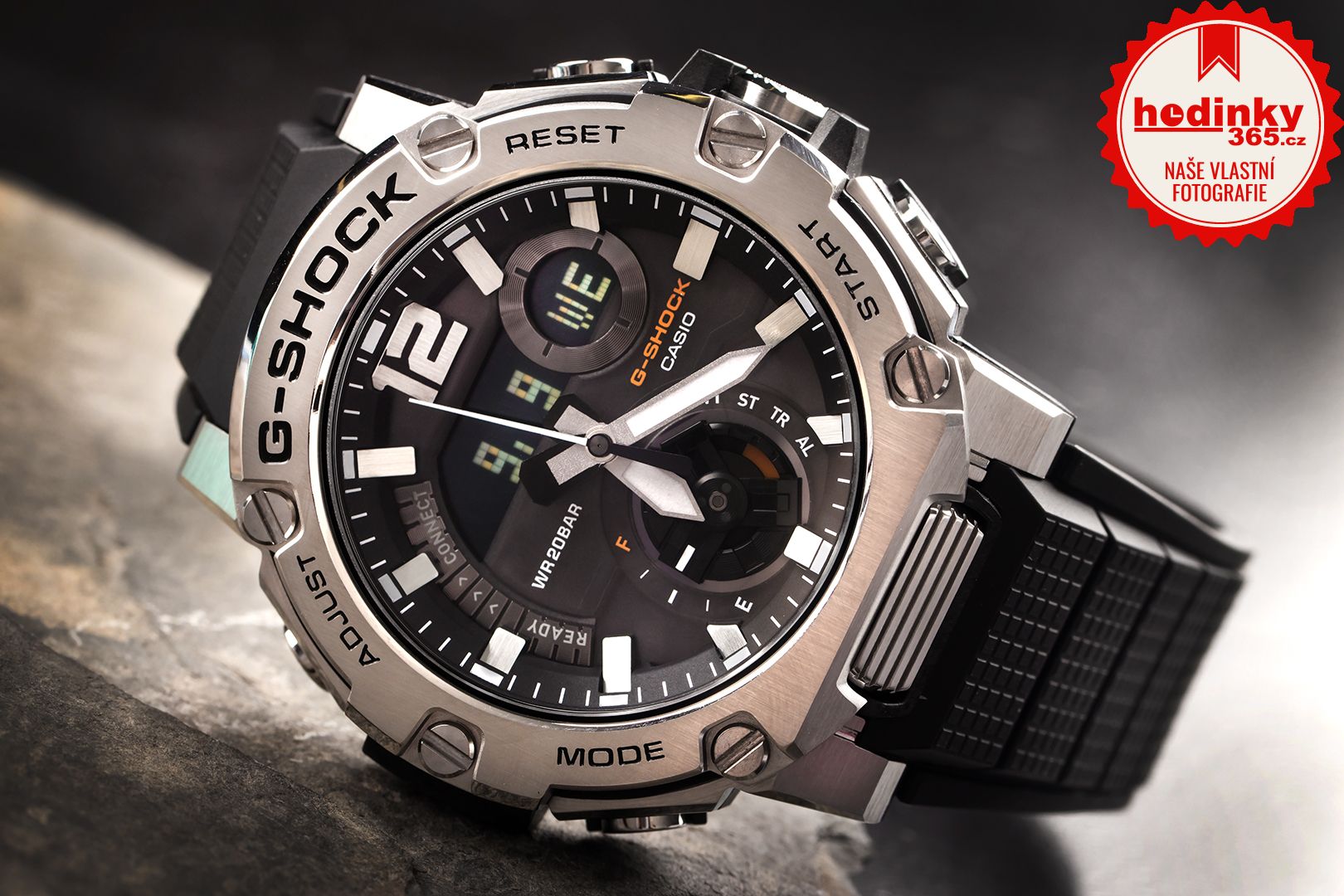 Casio G-Shock G-Steel GST-B300S-1AER Carbon Core Guard | Hodinky-365.cz