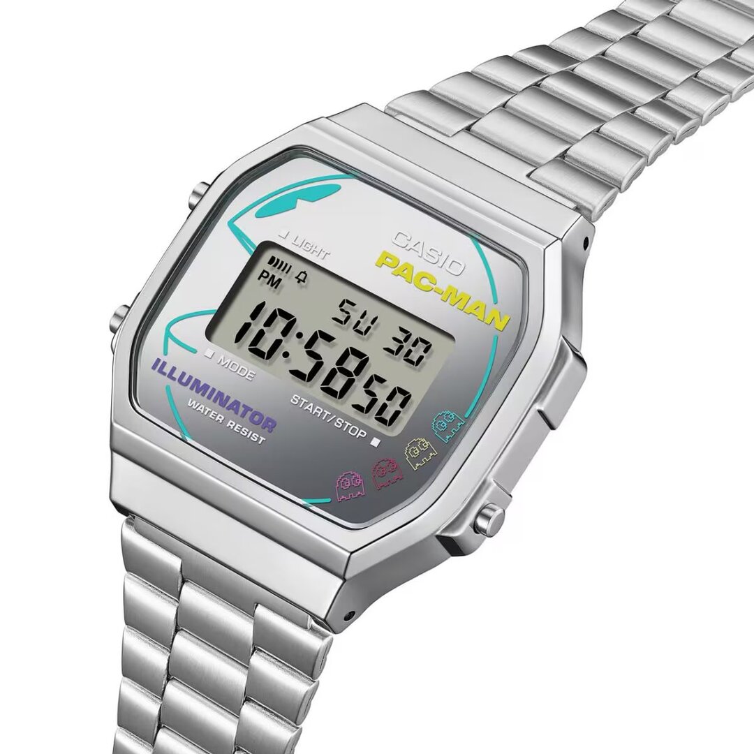 Casio A168WEPC-7AER: L’iconico Digitale Con Cinturino In Acciaio E Display Grigio Chiaro