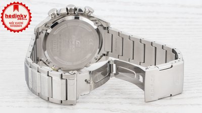 Casio Edifice EQB-501D-1AER