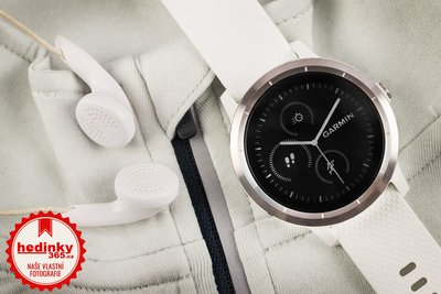 Garmin Vívoactive 3 Optic Silver, White band