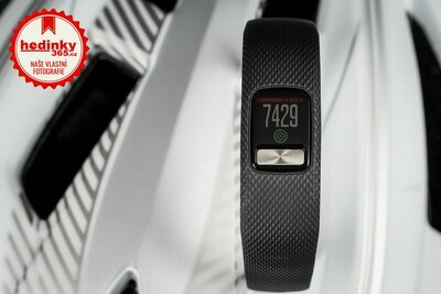 Garmin Vívofit 4 Black (velikost L)