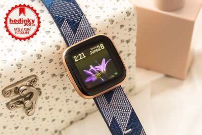 Fitbit Versa 2 Special Edition (NFC) - Navy & Pink Woven FB507RGNV