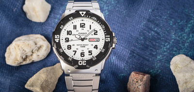 Casio Collection MRW-200HD-7BVEF
