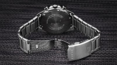 Casio Edifice EFR-571DB-1A1VUEF