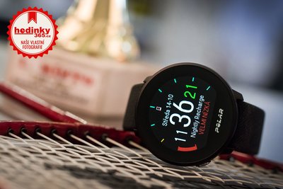 Polar Unite Black, velikost S-L (+ náhradní řemínek)