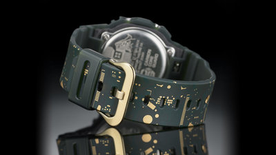 Casio G-Shock Original DWE-5600CC-3ER Carbon Core Guard Circuit Board Camouflage Series (+ 2x náhradní řemínek)
