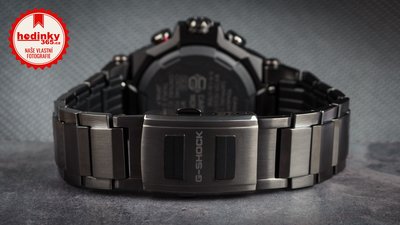 Casio G-Shock MT-G Dual Core Guard Carbon Monocoque MTG-B2000BD-1A4ER
