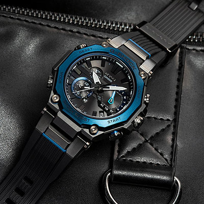 casio carbon monocoque