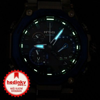 casio carbon monocoque