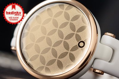 Garmin Lily Sport Cream Gold / White, Silicone Band