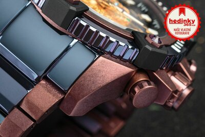 Invicta Marvel Thanos Quartz Chronograph 34310 Limited Edition 3000pcs