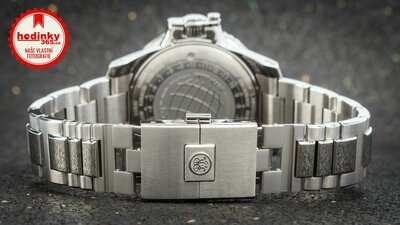 Ball Engineer Hydrocarbon AeroGMT II Automatic COSC Chronometer DG2018C-S3C-BE