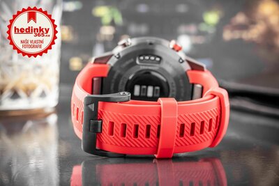 Garmin MARQ Driver Red