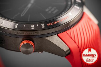 Garmin MARQ Driver Red