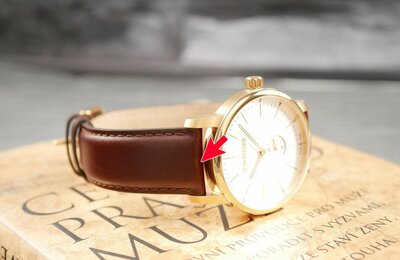 Wenger Urban Classic Quartz 01.1741.124 (II. Jakost)