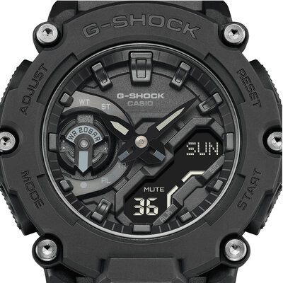 Casio G-Shock Original GA-2200BB-1AER Carbon Core Guard