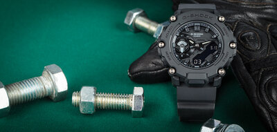 Casio G-Shock Original GA-2200BB-1AER Carbon Core Guard