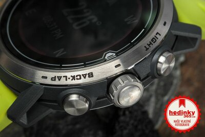 Coros Apex Pro 47mm stříbrné