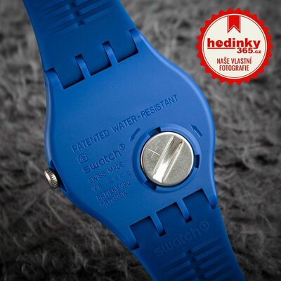 Swatch x Peanuts Hee Hee Hee SO29Z106