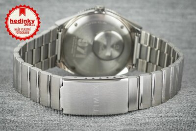 Timex x CocaCola Q Reissue TW2V25800QY