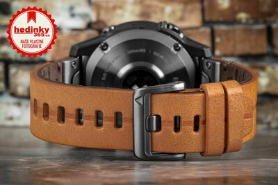 Garmin Epix 2 Sapphire, Titan Black / Brown Leather Band (Premium) (+ náhradní řemínek)