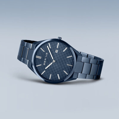 Bering Ultra Slim 17240-797