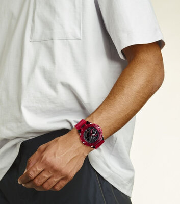 Casio G-Shock Original GA-2200SKL-4AER Carbon Core Guard Skeleton Sound Wave Series