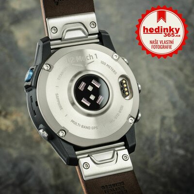 Garmin D2 Mach 1 (Premium), Oxford Brown Leather Band (+ náhradní řemínek)