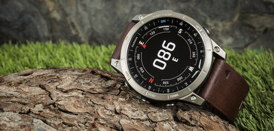 Garmin D2 Mach 1 (Premium), Oxford Brown Leather Band (+ náhradní řemínek)