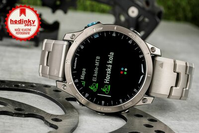 Garmin D2 Mach 1, Vented Titanium Bracelet (+ náhradní řemínek)