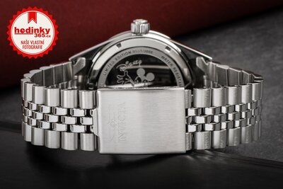 Invicta Disney Quartz 43mm 37850 Mickey Mouse Limited Edition