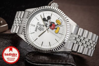 Invicta Disney Quartz 43mm 37850 Mickey Mouse Limited Edition
