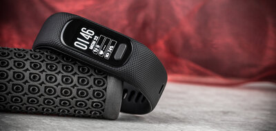 Garmin Vívosmart 5, Black, velikost S/M