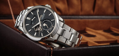 Orient Star Contemporary Moon Phase Open Heart Automatic RE-AY0001B00B