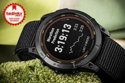 Garmin Enduro 2 Carbon Gray DLC Titanium / Black UltraFit Nylon Strap (+ náhradní řemínek)