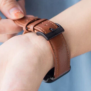 Kožený řemínek Ricardo (pro Apple Watch 42/44/45/49mm), hnědý V2